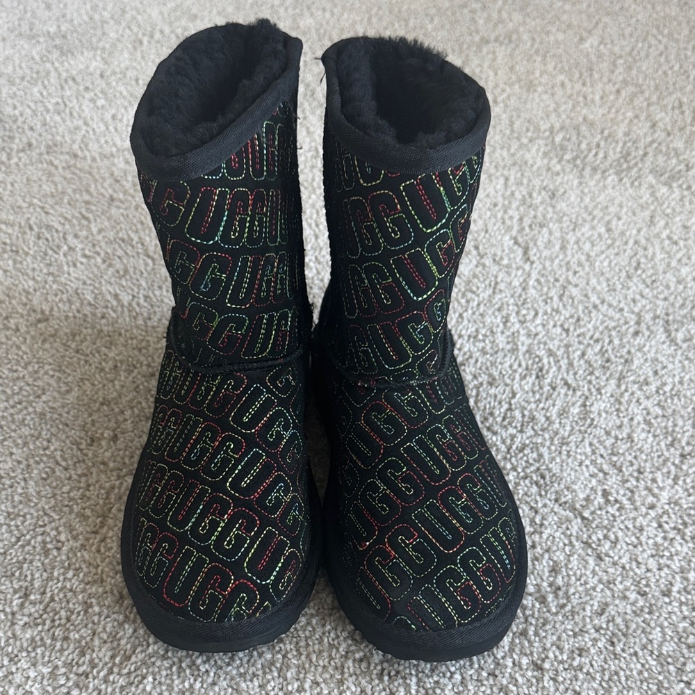 UGG Kids' Black Boots with Colorful Logo Pattern